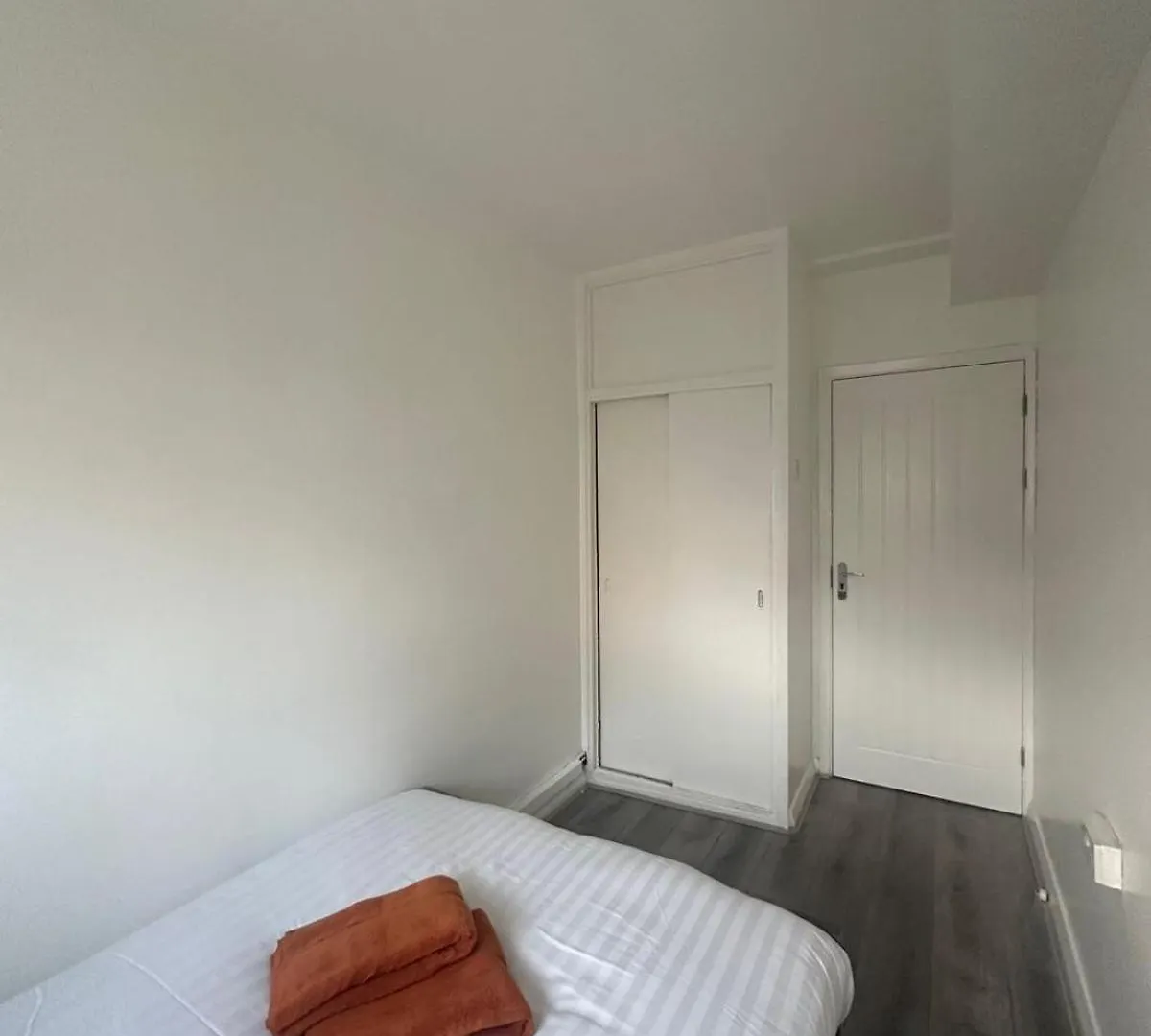 Apartment Stunning 3Bedroom Flat In Bethnal Green- 3Mins Away From Underground Station London